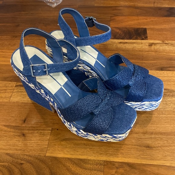 Dolce Vita Cale Blue Denim Chunky Platform Heels - Picture 6 of 10